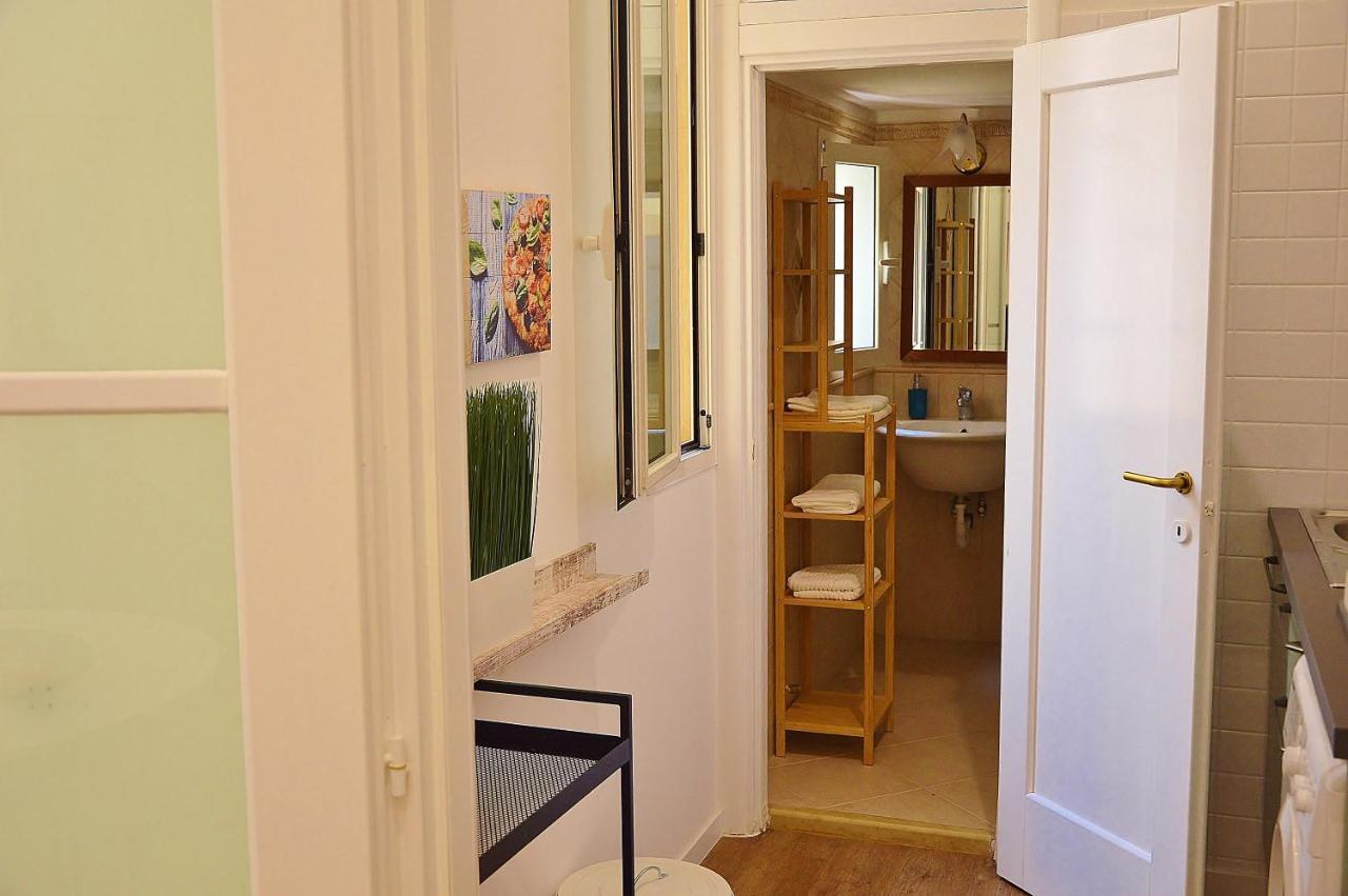 La Dimora Dell'Arcivescovo Apartment Bari Exterior photo